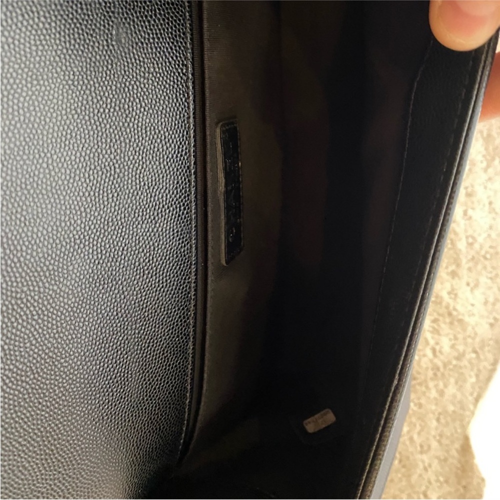 Chanel Boy Bag Black Quilted - Picture 6 of 7